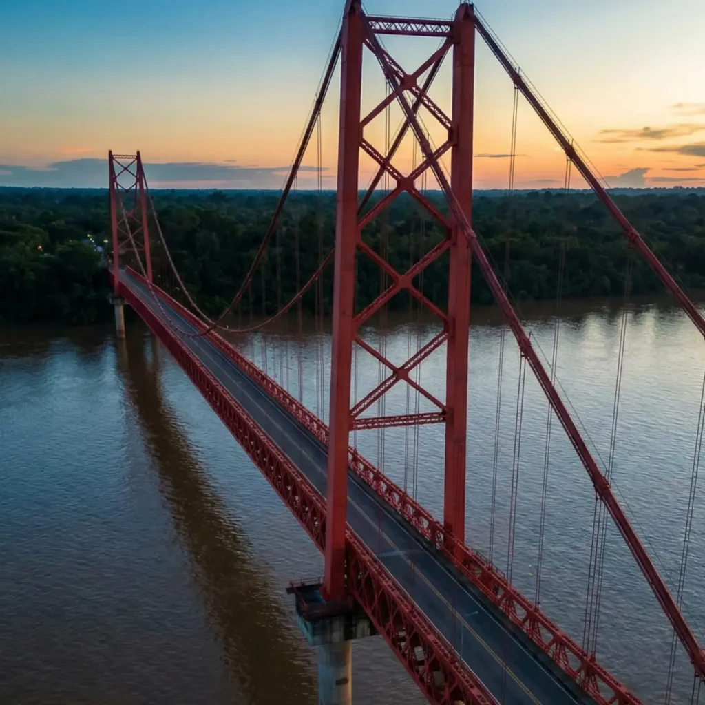 Lugares Turísticos de Madre de Dios Puente Billinghurst